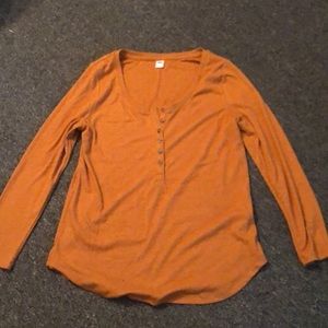 Old navy 3 quarter shirt